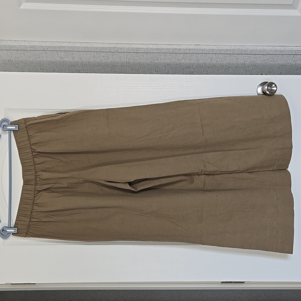 Canopy Linen Blend Pleated Trouser Khaki Green - Picture 2 of 6